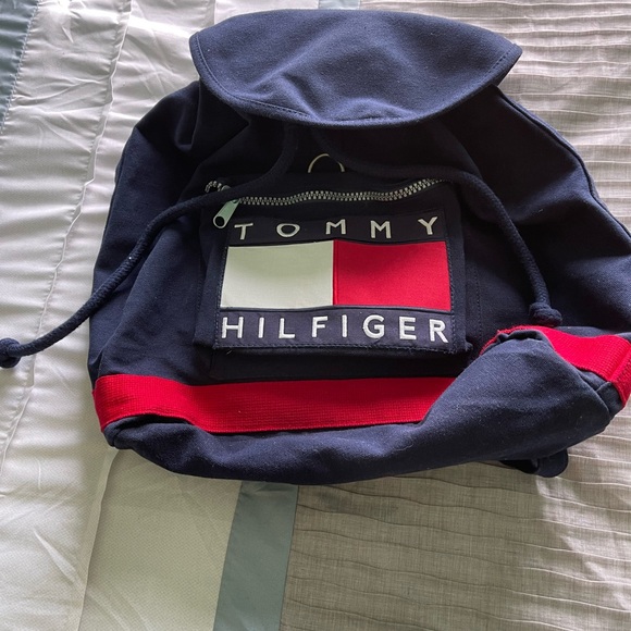 Tommy Hilfiger backpack - Picture 1 of 2